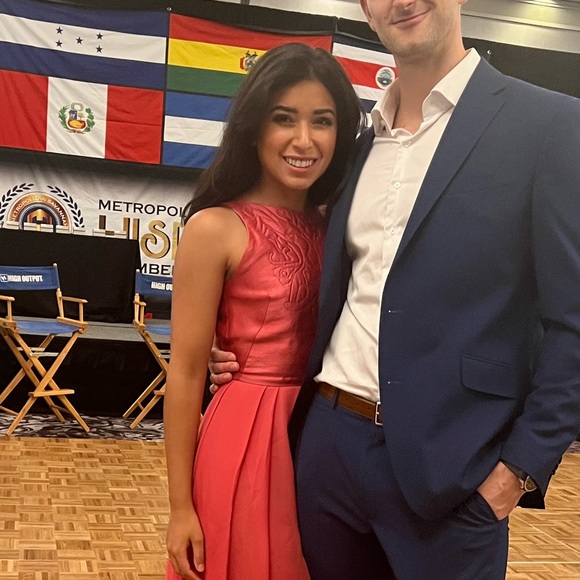 Meet your Posher, Marianella - Picture 1 of 4